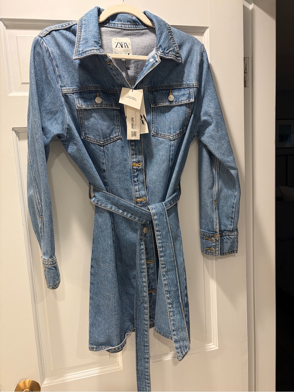 Zara Women's Light Blue Denim Belted Shirt Jacket - doro denim dress
